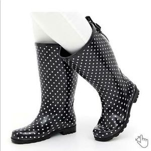 Torrid polka rain boots - wide width